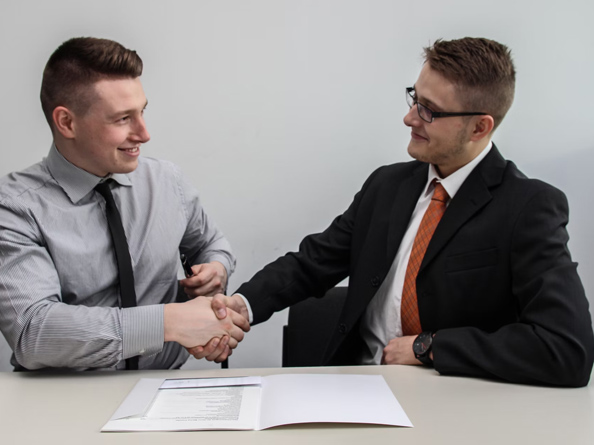 ورقة بلاستيكية PP / PESheet لفات لصواني الطعام ورقة بلاستيكية PP / PESheet لفات لصواني الطعام